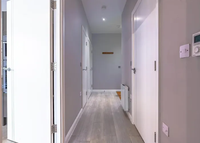 公寓 Garden View Serviced Flat Near Castle Park 布里斯托